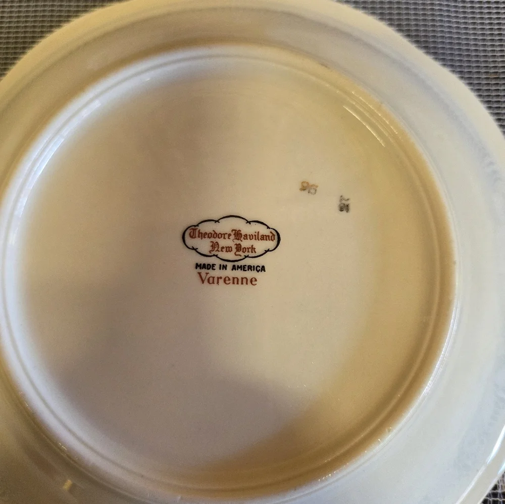 (2) Theodore Haviland Varenne Soup/Salad Bowls - Picture 4 of 6